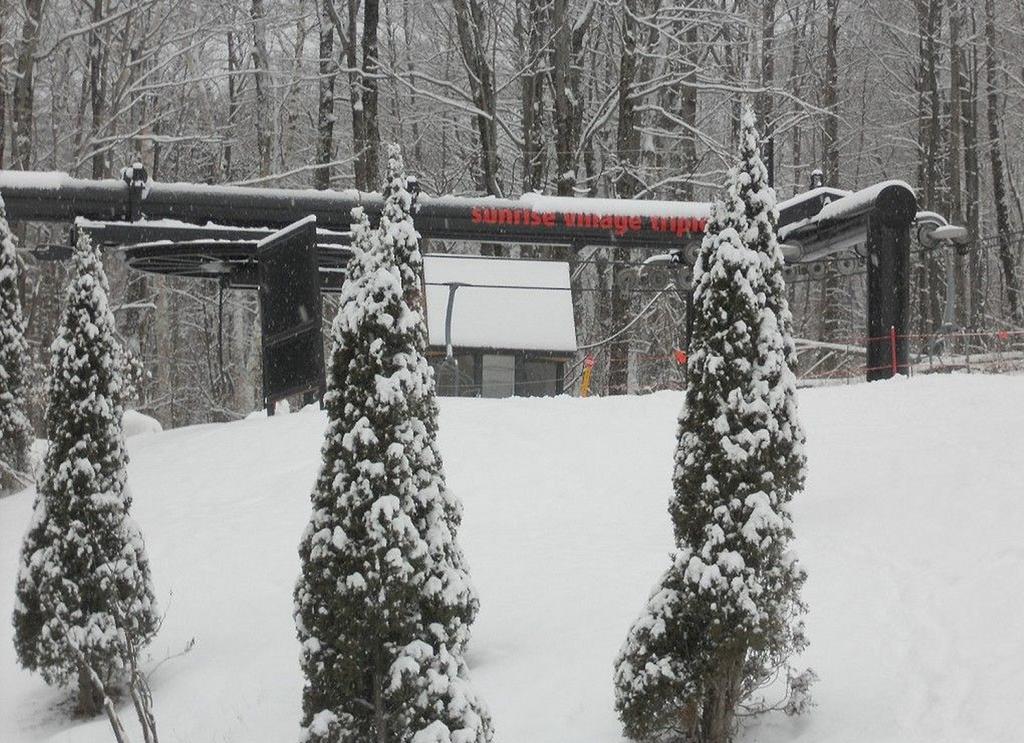 Ski In/Out Trailside Townhome Килингтън Екстериор снимка